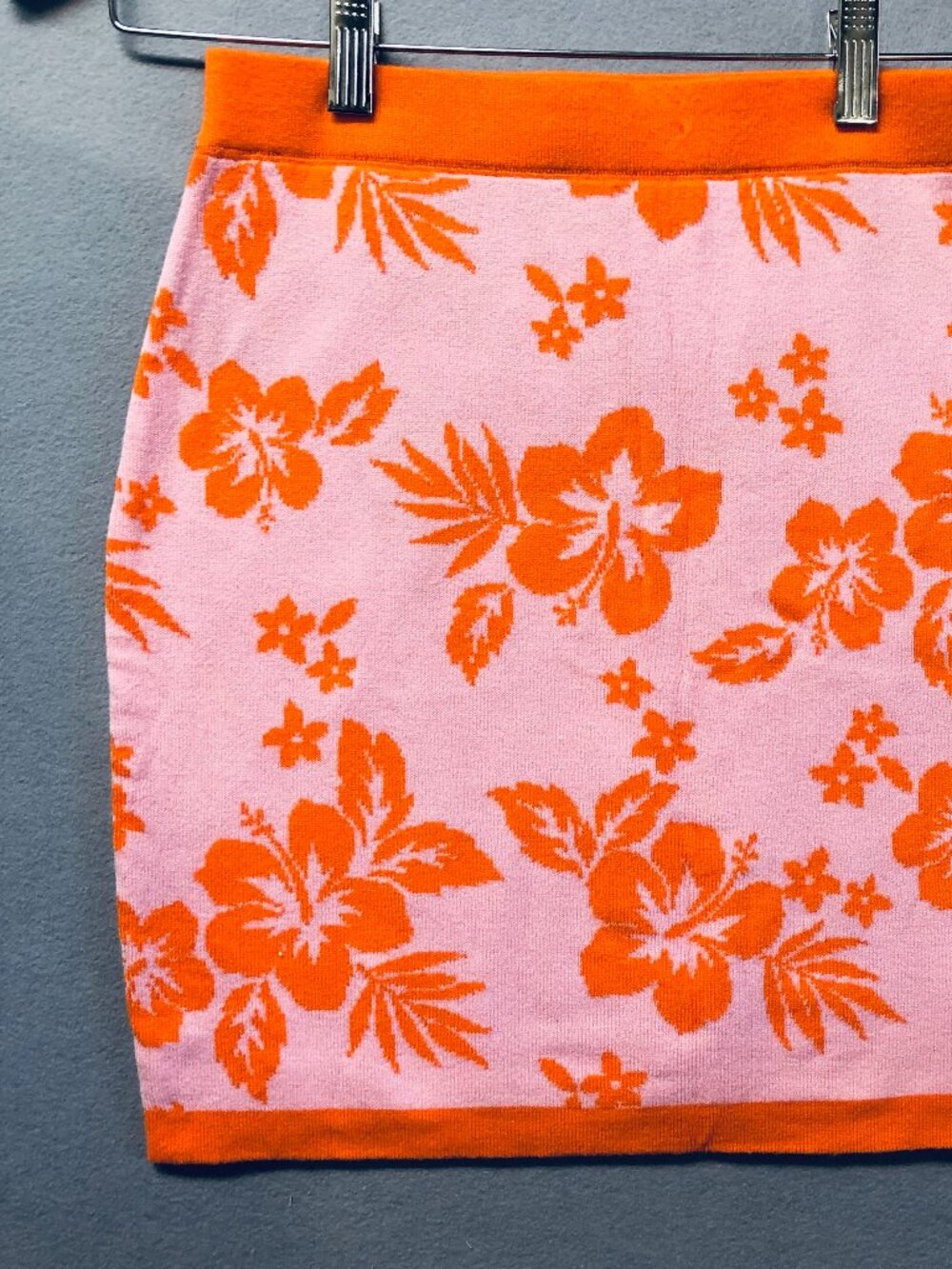 Skirt M Wild Fable Pink Orange Tropical Athlete Fit